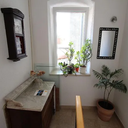 Apartment Breski *
